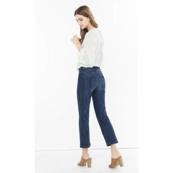 Express High Rise Bell Bell Crop Jeans 2 - Picture 4 of 4